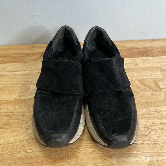 Vince Gage Suede Sneakers - Picture 3 of 12